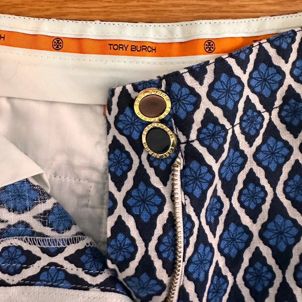 Tory Burch Linen Bermuda Short (6)